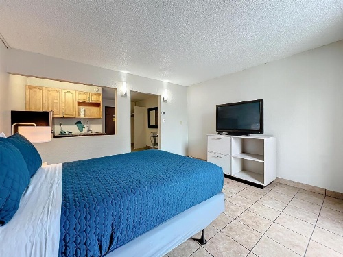 Stayable Suites Kissimmee image 10