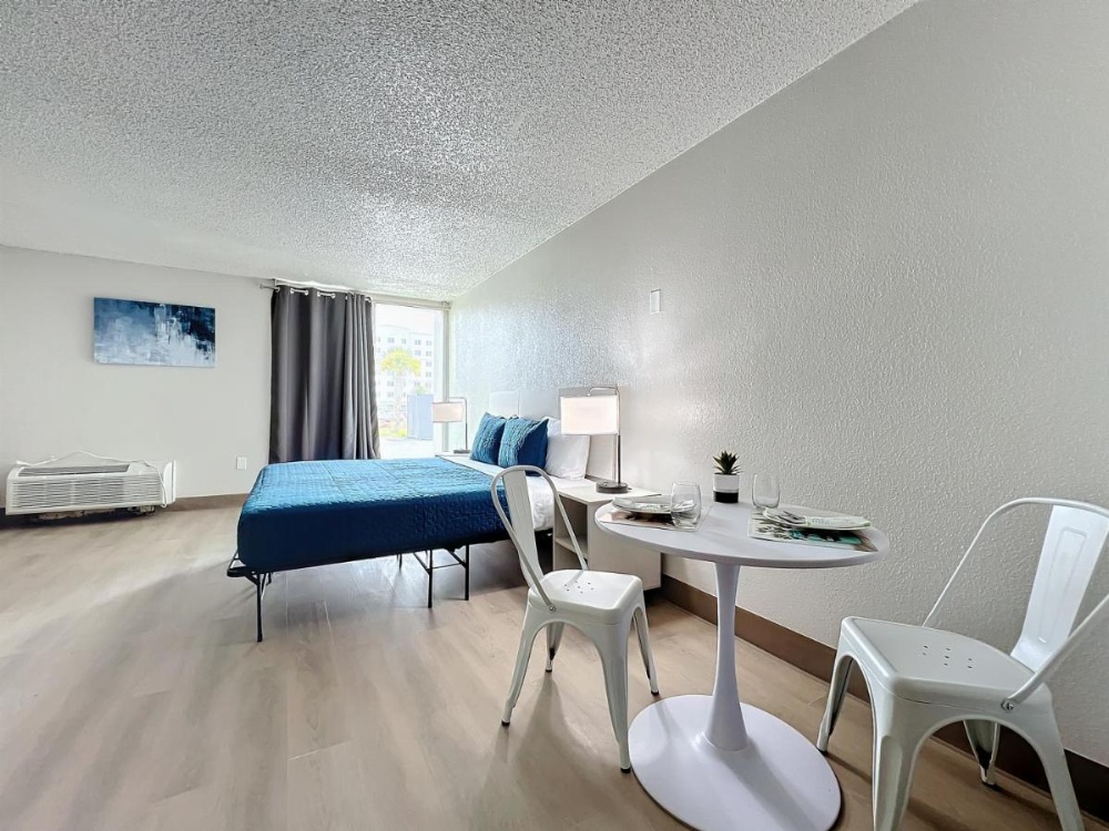 Stayable Suites Kissimmee