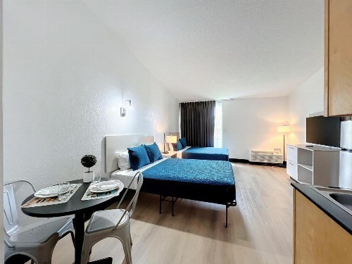 Stayable Suites Kissimmee image 15